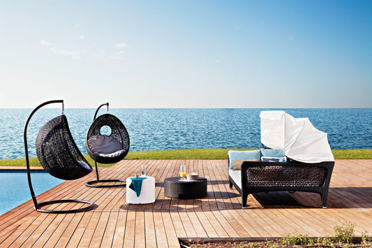 Luxury Outdoor Lounge Set – Relax in Style by the Water
