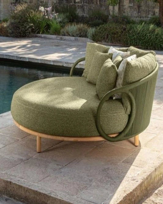 Outdoor Daybed
